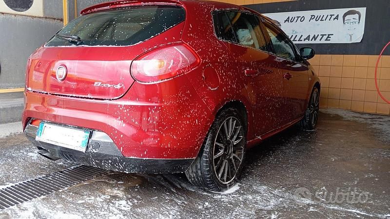 Usata Fiat Bravo 150 CV (110 kW) 2007 Rosso Utilitaria