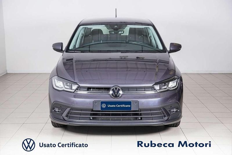 Usata VW Polo Life 95 CV (69 kW) 2024 Grigio Berlina
