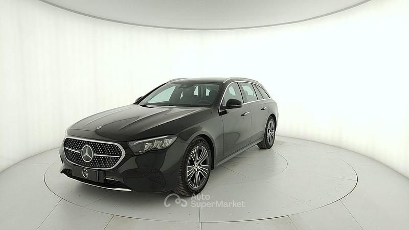Usata Mercedes E200 Advanced 163 CV (119 kW) 2025 Nero ossidiana Station wagon
