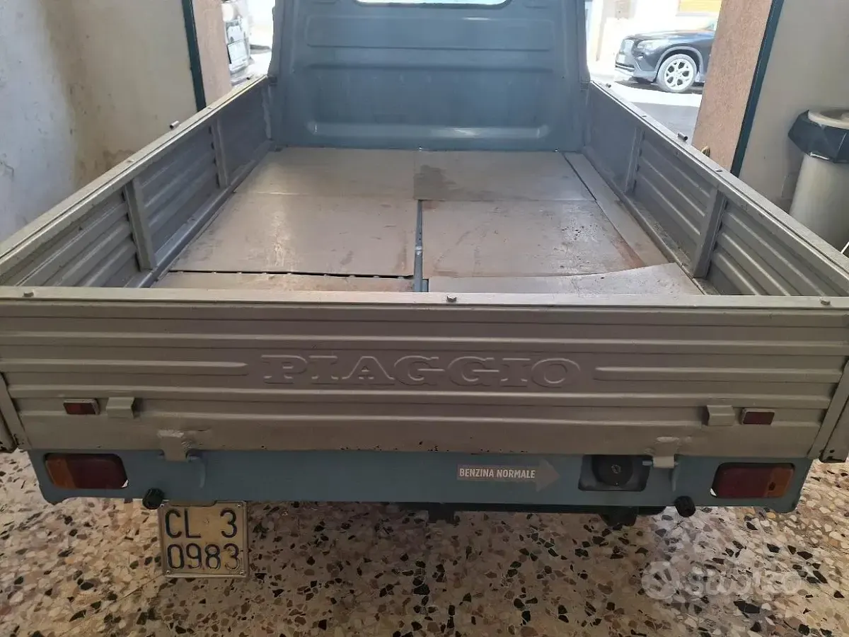 Usata Piaggio APE 1981 Blu