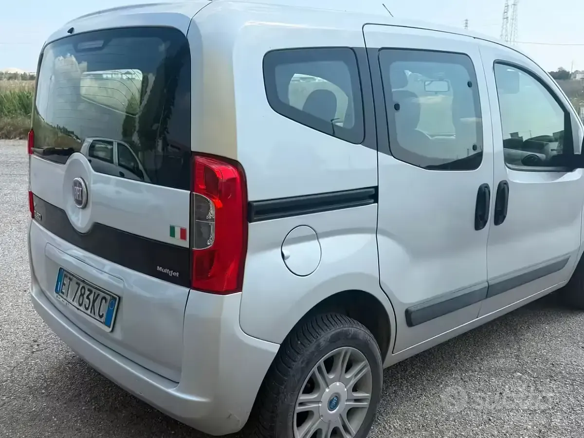 Occasion Fiat Qubo Trekking 95 ch (69 kW) 2013 Gris Monospace