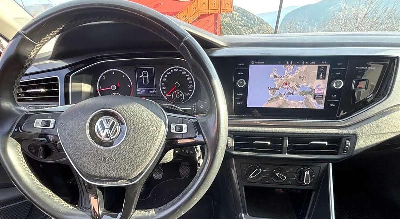 Usata VW Polo Highline 95 CV (69 kW) 2018 Grigio Utilitaria