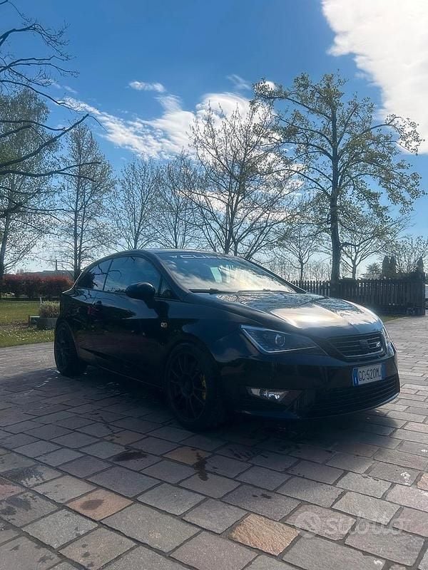 Usata Seat Ibiza CUPRA 192 CV (141 kW) 2016 Nero