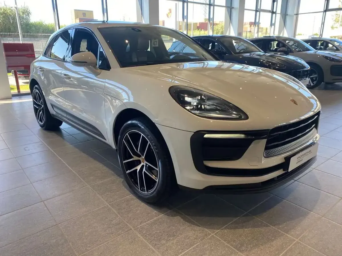 Usata Porsche Macan 265 CV (194 kW) 2022 Bianco SUV