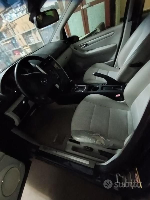 Usata Mercedes A200 Elegance 2004 Blu Berlina