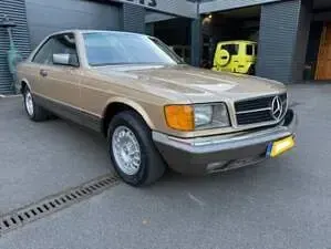 Usata Mercedes 500 231 CV (169 kW) 1984 Marrone Coupé