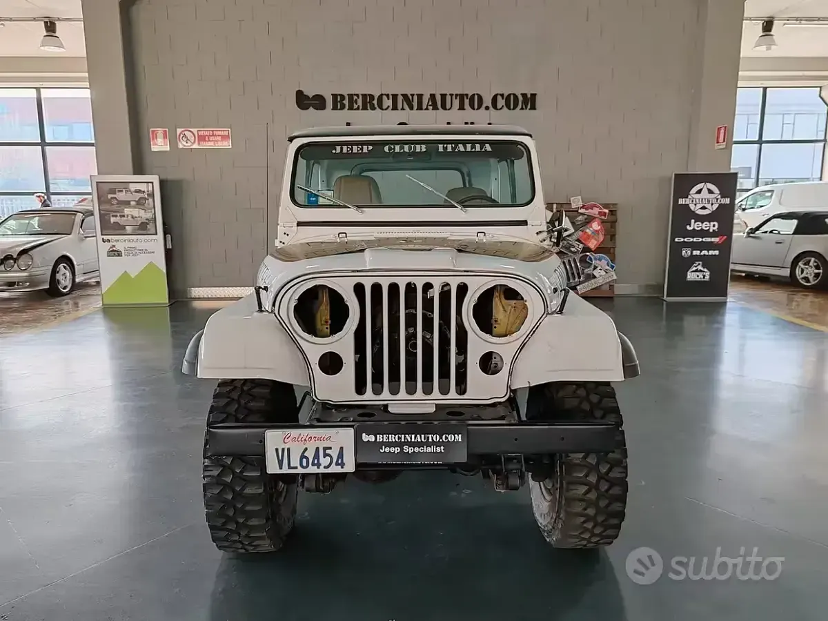 Usata Jeep CJ 197 CV (144 kW) 1980 Rosso SUV