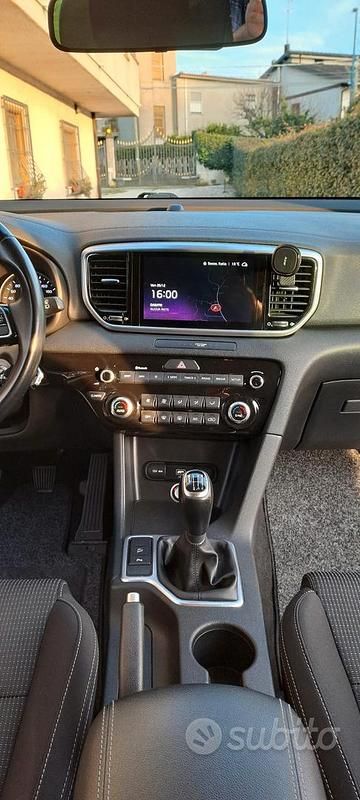 Usata Kia Sportage Style 2021 Nero SUV