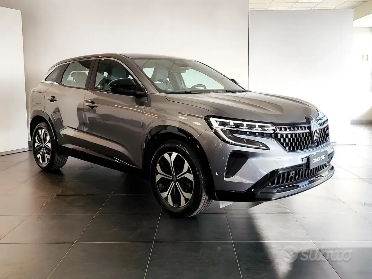 Usata Renault Austral 2024 Grigio SUV