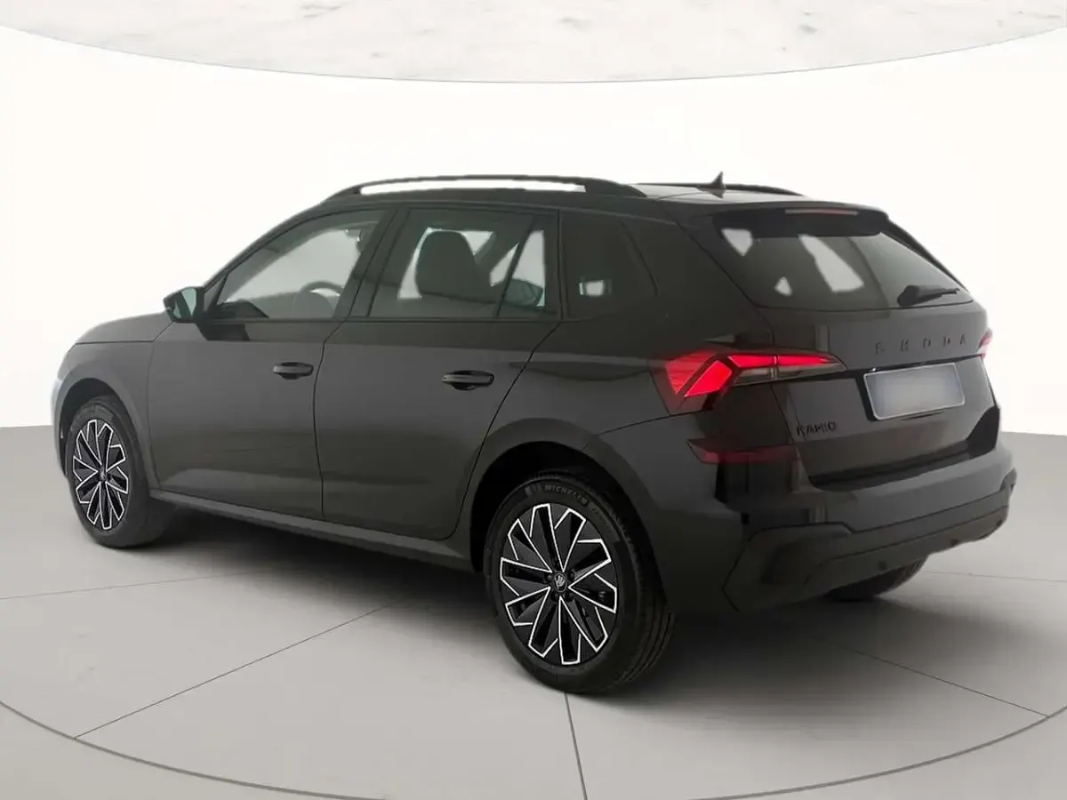 Usata Skoda Kamiq 116 CV (85 kW) 2025 Nero tulipano perlato SUV