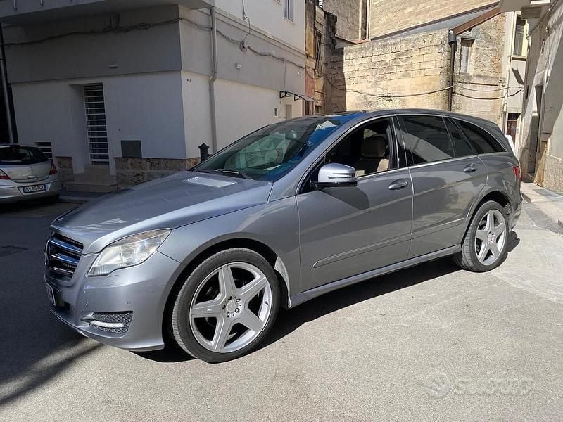 Usata Mercedes R350 265 CV (194 kW) 2011 Station wagon