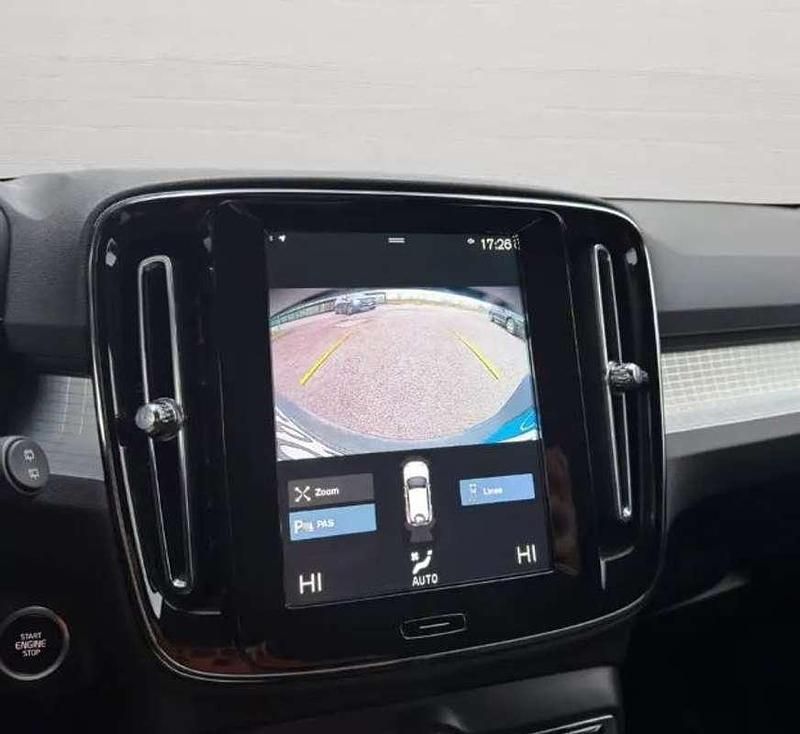 Usata Volvo XC40 Inscription 129 CV (94 kW) 2020 Nero SUV
