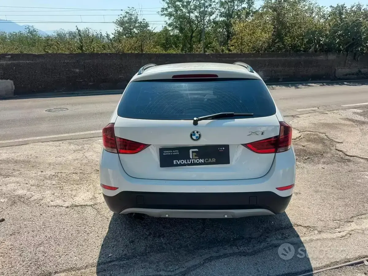 Usata BMW X1 Efficient Dynamics 143 CV (105 kW) 2014 Bianco SUV
