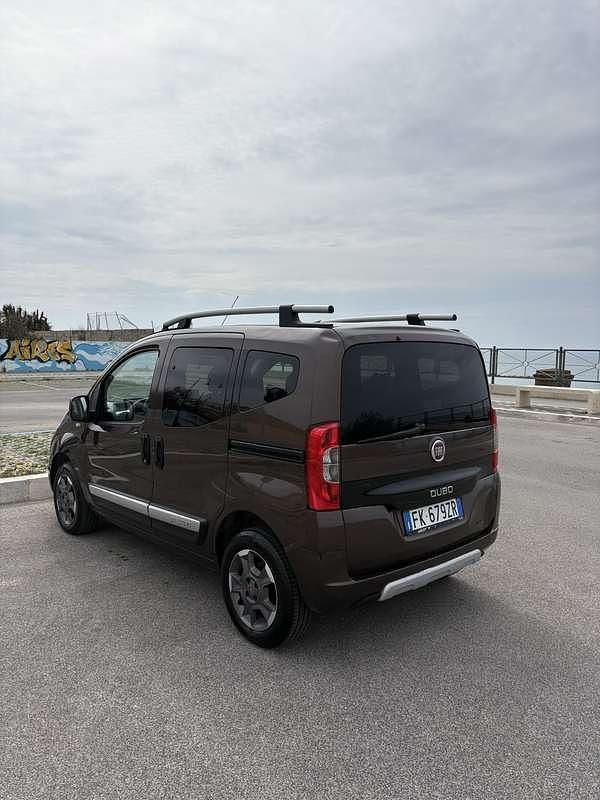 Usata Fiat Qubo Dynamic 75 CV (55 kW) 2017 Monovolume