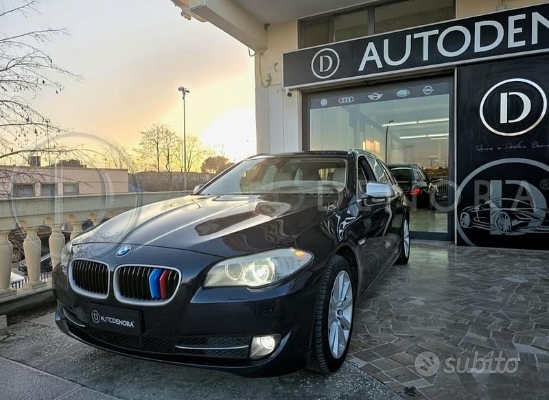Begagnad BMW 530 258 HK (189 kW) 2012 Blå Kombi