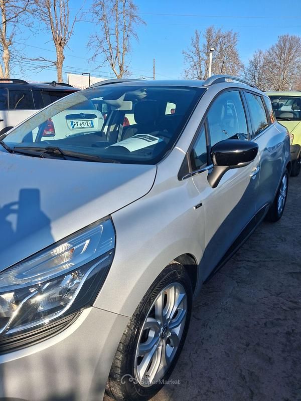 Usata Renault Clio GrandTour 90 CV (66 kW) 2019 Argento Station wagon