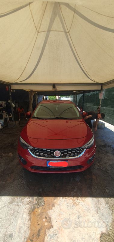 Usata 2017 Fiat Tipo Tre volumi | 5500 € (Ottimo prezzo) - Immagine 1/4