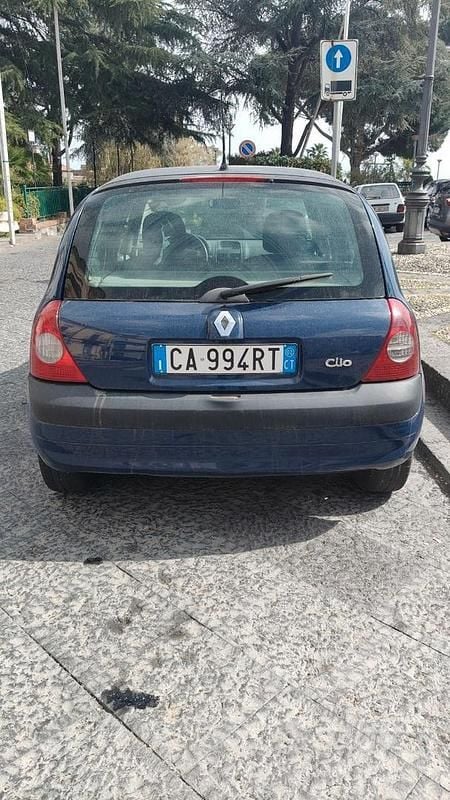 Brugt Renault Clio II 75 HK (55 kW) 2002 Blå Hatchback