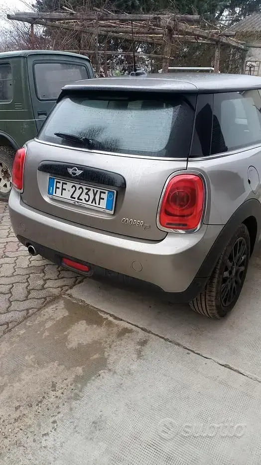 Usata Mini Cooper D 116 CV (85 kW) 2017 Utilitaria