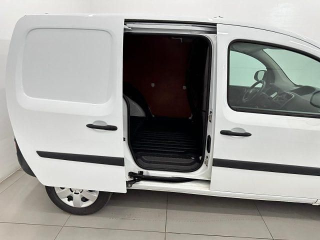 Usata Renault Kangoo 75 CV (55 kW) 2018 Bianco pastello Monovolume