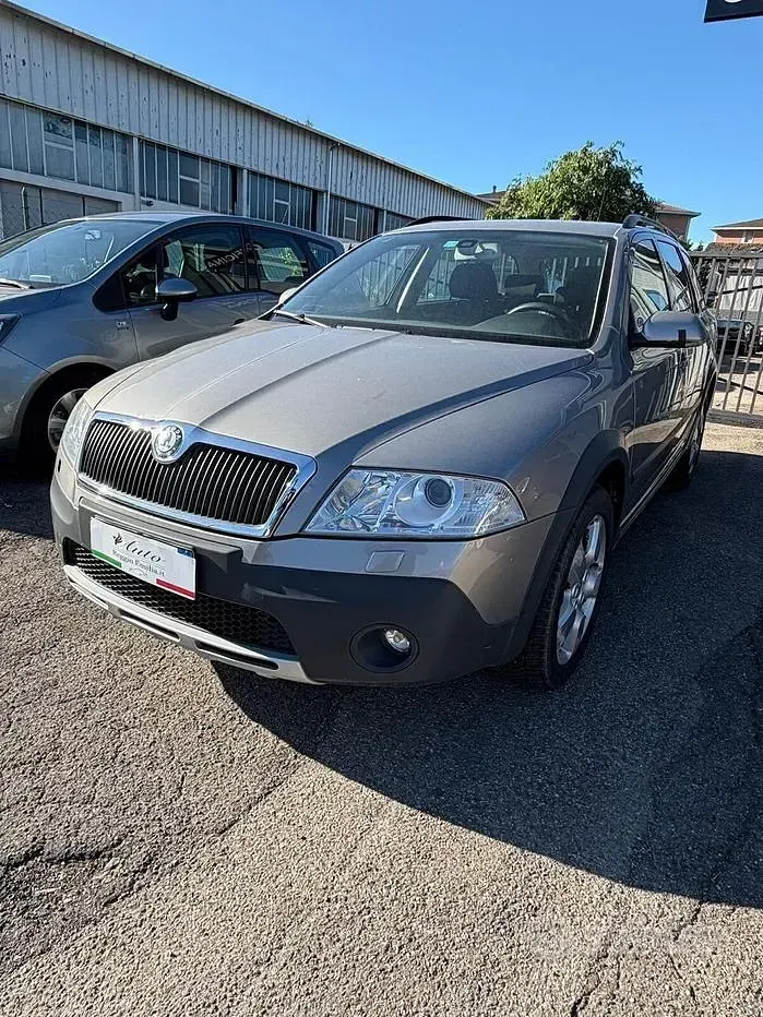 Usata Skoda Octavia RS 140 CV (102 kW) 2008 Grigio Berlina