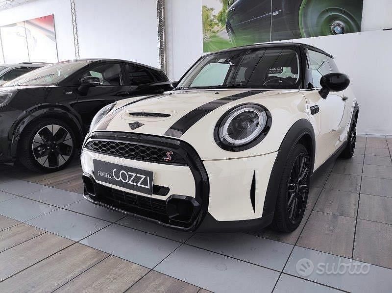 Usata Mini Cooper S Coupé Classic 178 CV (130 kW) 2022 Bianco Coupé