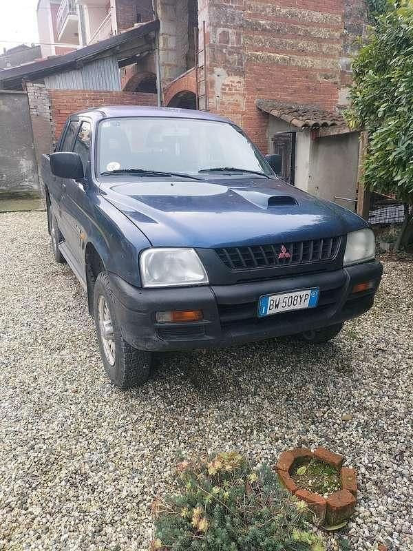Usata Mitsubishi L200 99 CV (72 kW) 2001 Pick-up