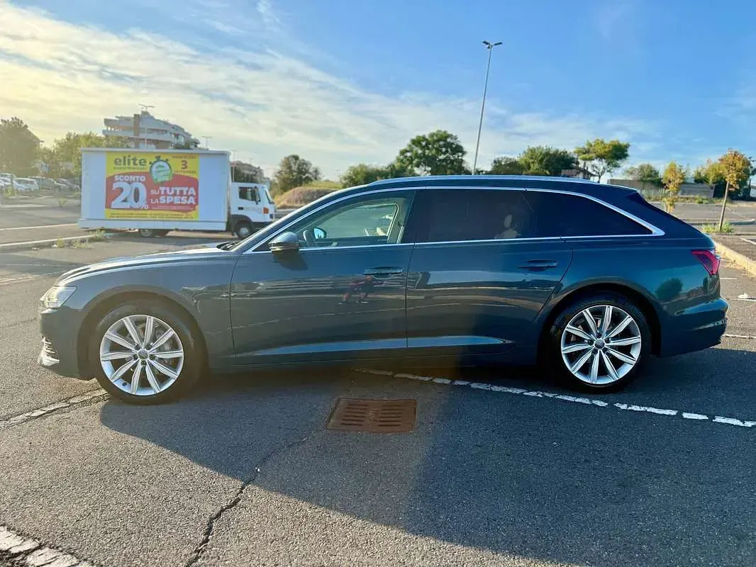 Usata Audi A6 Business 204 CV (150 kW) 2021 Blu/azzurro Station wagon