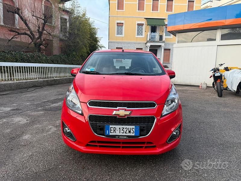 Usata Chevrolet Spark 68 CV (50 kW) 2013 Rosso Utilitaria