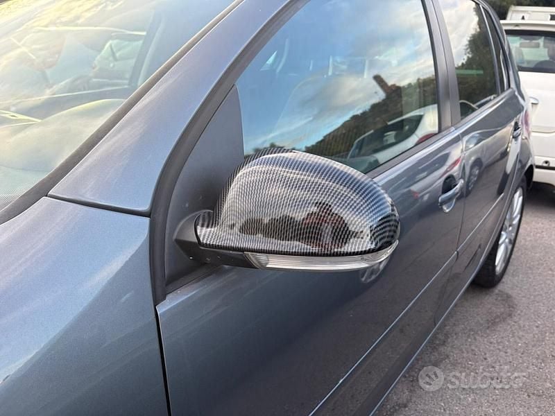 Usata VW Golf Plus Cross R 104 CV (76 kW) 2008 Grigio Monovolume