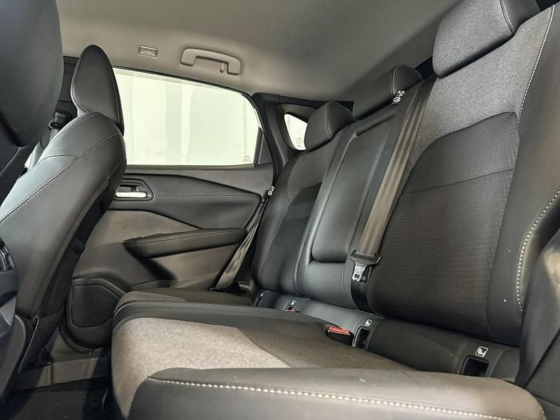 Usata Nissan Qashqai N-Connecta 140 CV (102 kW) 2024 Bianco SUV