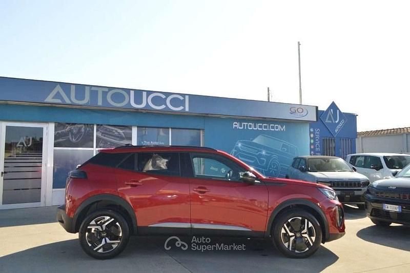 Usata Peugeot 2008 Allure 101 CV (74 kW) 2024 Elixir red SUV