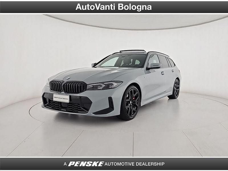 Usata BMW 320e M Sport 190 CV (139 kW) 2025 Grigio Station wagon