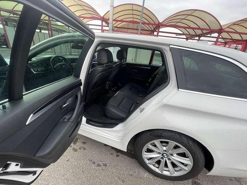 Usata BMW 520 Comfort Edition 190 CV (139 kW) 2015 Station wagon