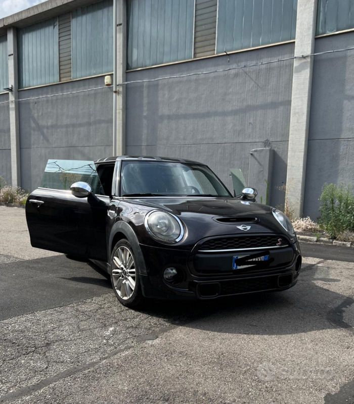 Usata Mini One D 116 CV (85 kW) 2014 Nero Utilitaria