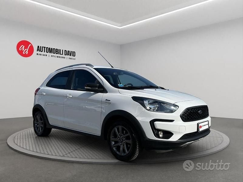 Begagnad Ford Ka Plus Active 86 HK (63 kW) 2019 Vit Halvkombi