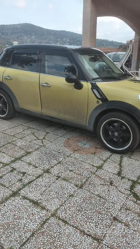 Usata Mini Cooper S Countryman 2012 Giallo SUV