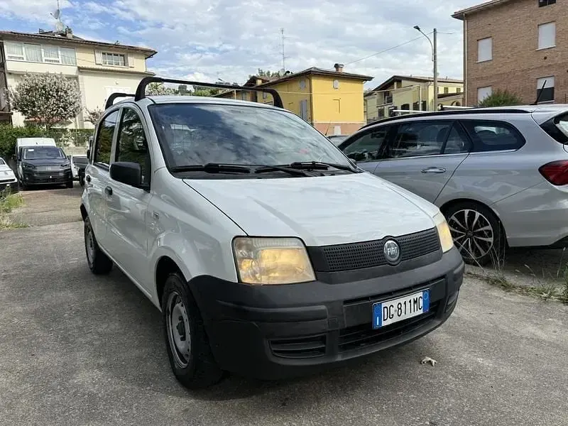 Usata Fiat Panda Dynamic 69 CV (50 kW) 2007 Bianco Utilitaria
