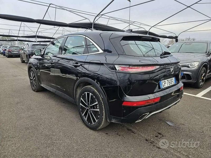 Usata DS Automobiles DS7 Crossback Bastille 225 CV (165 kW) 2023 Nero perla metallizzato SUV
