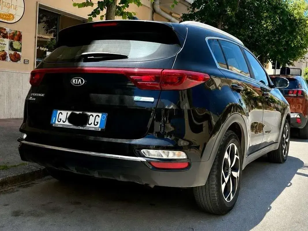 Usata Kia Sportage 136 CV (100 kW) 2021 Nero SUV