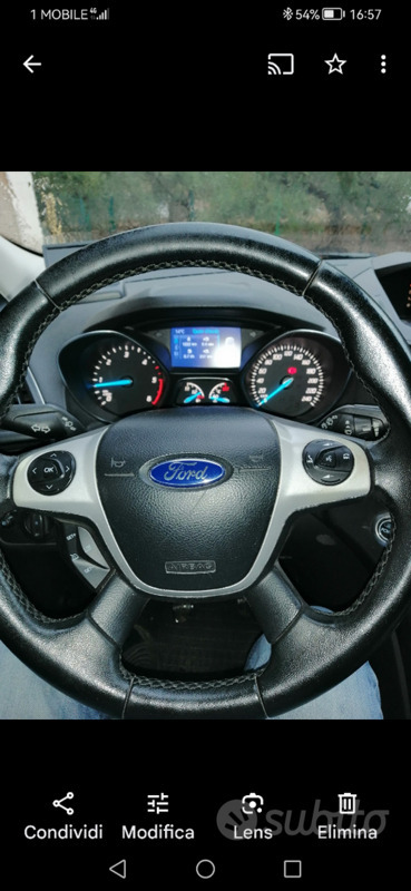 Usato 2013 Ford Kuga 2.0 Diesel 140 CV (11.000 €)