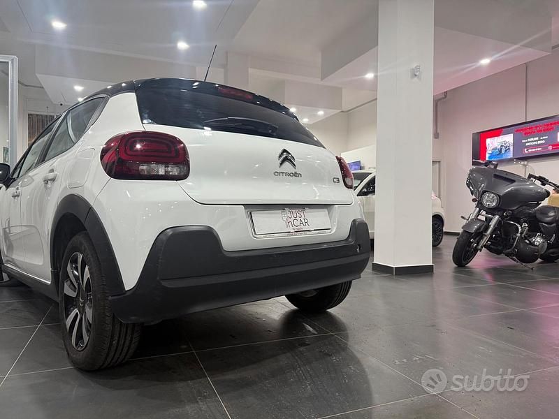 Usata Citroën C3 Shine 101 CV (74 kW) 2021 Bianco Berlina