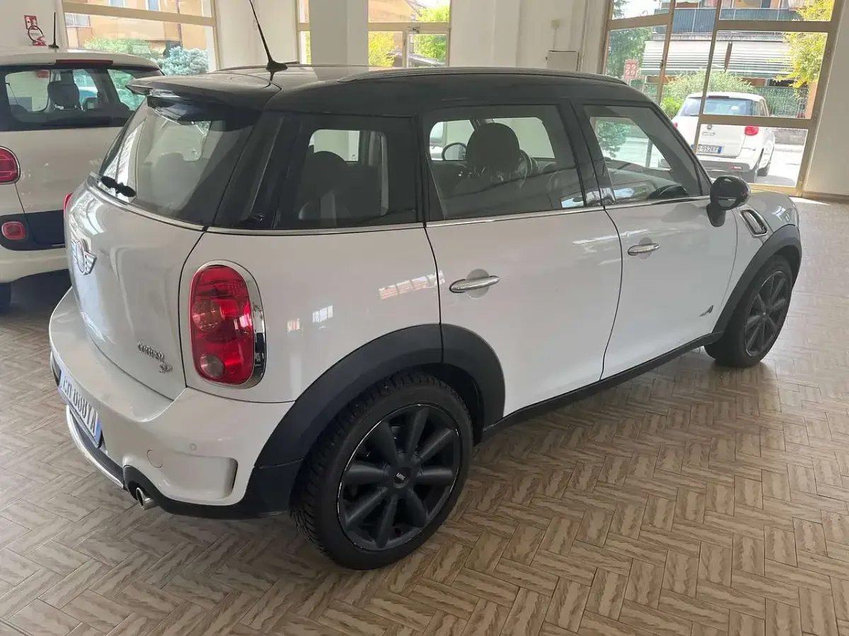 Usata Mini Cooper SD Countryman 143 CV (105 kW) 2012 Bianco SUV