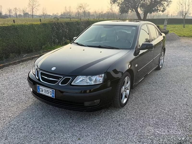 Usata Saab 9-3 Vector 149 CV (109 kW) 2005 Nero Berlina
