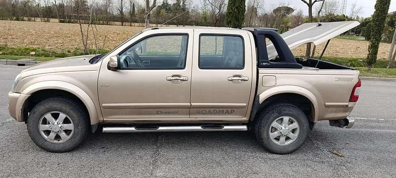 Usata Isuzu D-Max 131 CV (96 kW) 2007 Bronzo SUV