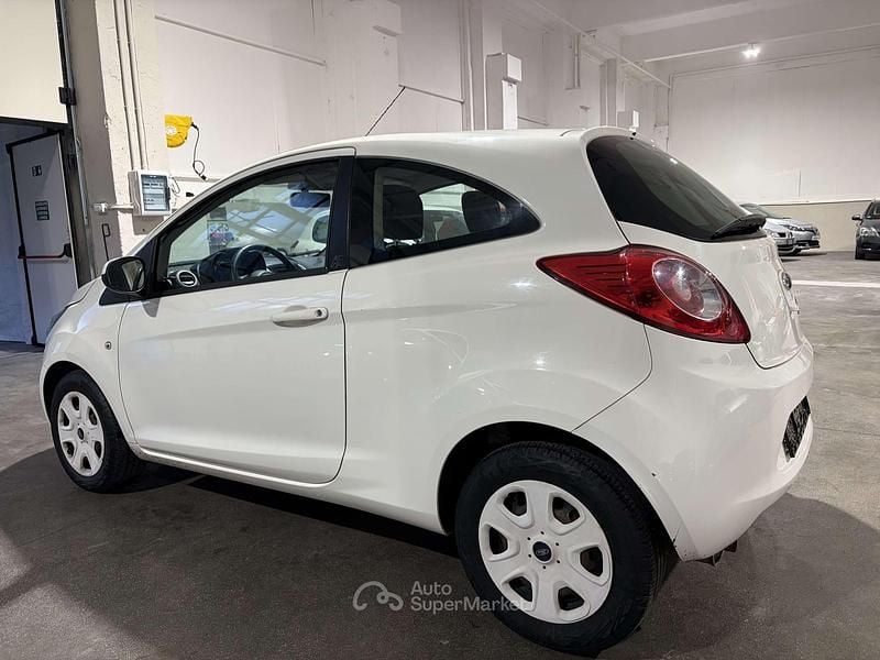 Usata Ford Ka 69 CV (50 kW) 2014 Bianco Utilitaria