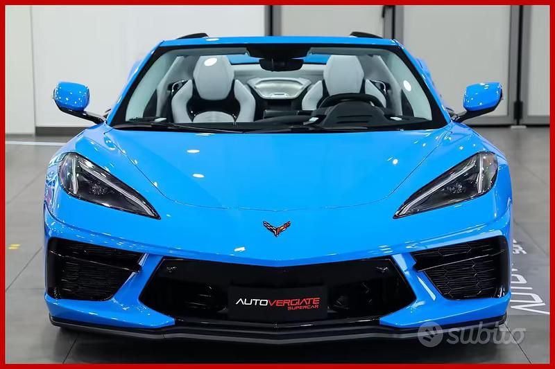 Usata Corvette C8 481 CV (353 kW) 2023 Rapid blue Cabrio