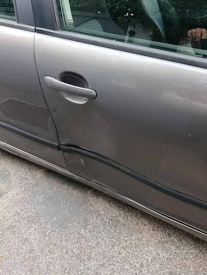 Usata Seat Leon 130 CV (95 kW) 2005 Utilitaria