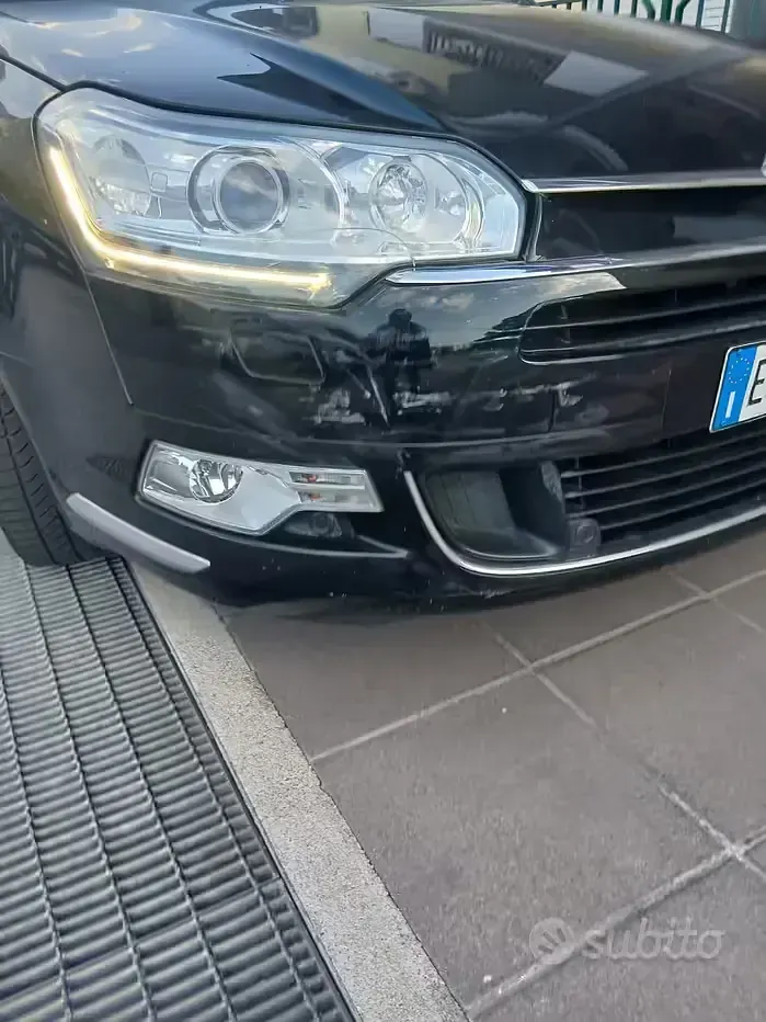 Usata Citroën C5 163 CV (119 kW) 2011 Nero Station wagon