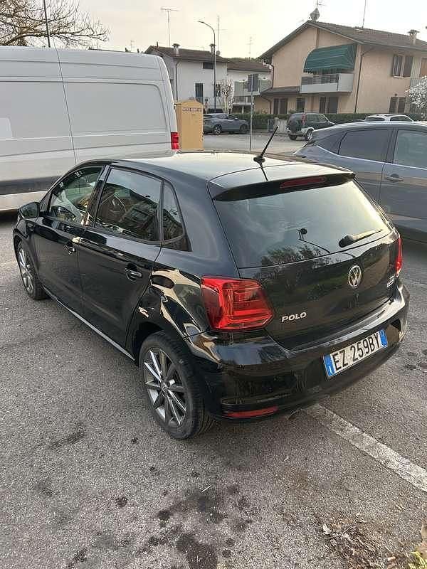 Usata VW Polo 90 CV (66 kW) 2015 Nero Berlina